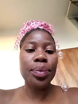 Snapshot of PerfectionBerrie chatting on January 2025 04:47:01 PM PerfectionBerrie online show from January 2025 04:47:01 PM