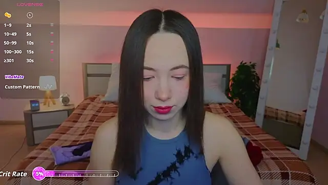 Snapshot of Hayle_Hill chatting on February 2026 11:58:02 PM Hayle Hill online show from February 2026 11:58:02 PM