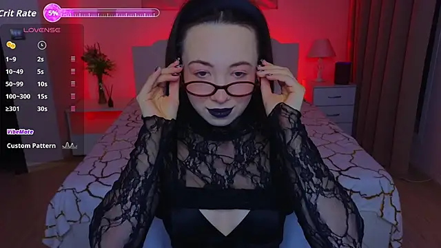 Snapshot of Hayle_Hill chatting on February 2026 12:59:02 AM Hayle Hill online show from February 2026 12:59:02 AM