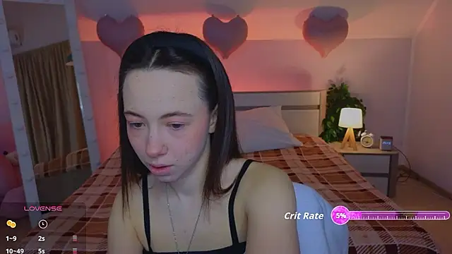 Snapshot of Hayle_Hill chatting on February 2026 12:26:02 AM Hayle Hill online show from February 2026 12:26:02 AM