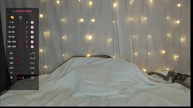 TinaWince online show from January 2025 08:18:02 AM