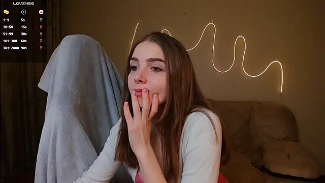 Snapshot of Kami_kam chatting on March 2025 08:50:02 PM Kami kam online show from March 2025 08:50:02 PM