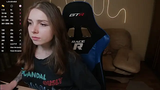 Snapshot of Kami_kam chatting on March 2025 06:26:02 PM Kami kam online show from March 2025 06:26:02 PM