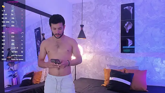 Valentinoford online show from December 2024 06:45:01 AM