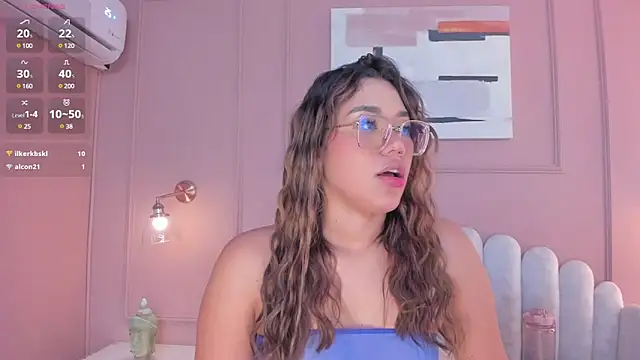 Snapshot of mara_brooks chatting on January 2025 01:31:01 AM mara brooks online show from January 2025 01:31:01 AM