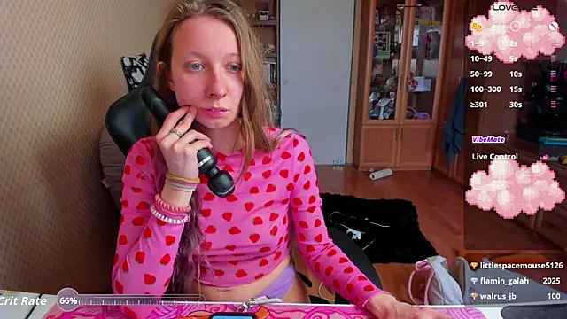 cutieMila online show from April 2026 10:02:01 AM