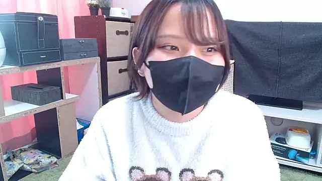 senachinnn online show from December 2025 02:50:02 AM