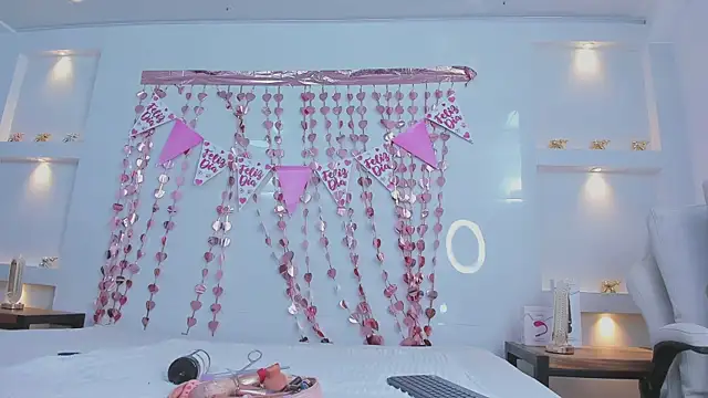 Dalia-Prada online show from February 2026 03:54:01 AM