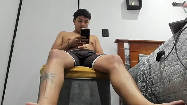 moubli  online show from September 2025 03:10:02 AM