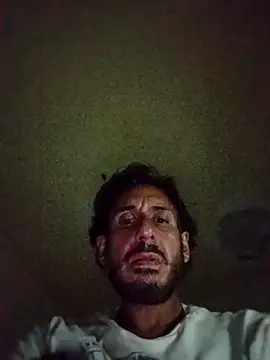 Snapshot of Oscarion09 chatting on February 2026 09:32:01 AM Oscarion09 online show from February 2026 09:32:01 AM