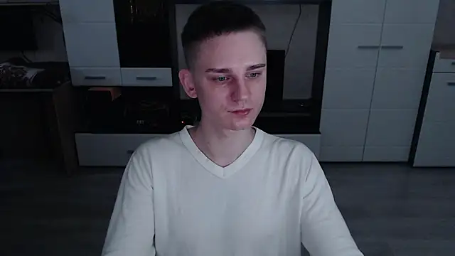 angryzan online show from October 2025 05:22:01 AM