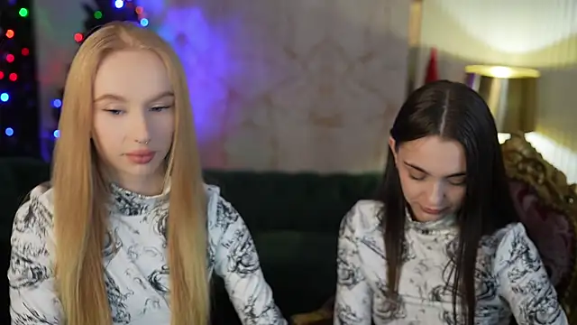 Snapshot of Lana_Pulse chatting on January 2025 02:47:01 AM Lana Pulse online show from January 2025 02:47:01 AM