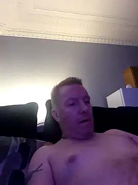 Snapshot of walker1979 chatting on November 2025 03:24:01 PM walker1979 online show from November 2025 03:24:01 PM