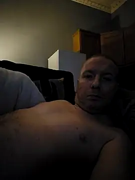 Snapshot of walker1979 chatting on February 2026 02:43:02 AM walker1979 online show from February 2026 02:43:02 AM