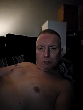 Snapshot of walker1979 chatting on February 2026 07:55:02 PM walker1979 online show from February 2026 07:55:02 PM