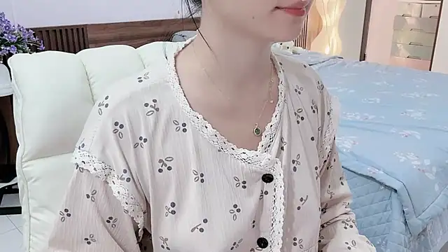  Ely  online show from October 2025 04:24:02 AM