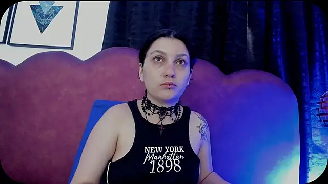 Snapshot of sophy_rock chatting on May 2026 07:31:01 PM sophy rock online show from May 2026 07:31:01 PM