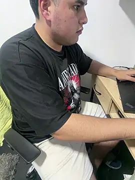 BigmanLatam online show from April 2026 01:32:01 AM