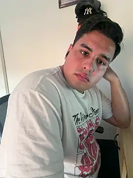 BigmanLatam online show from April 2026 10:26:02 PM