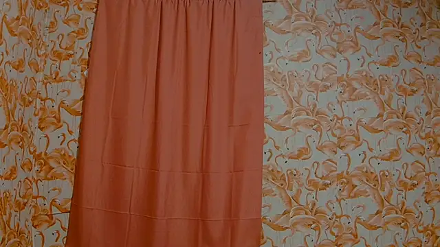 Snapshot of strawberrysmoothie chatting on January 2025 12:43:02 AM strawberrysmoothie online show from January 2025 12:43:02 AM