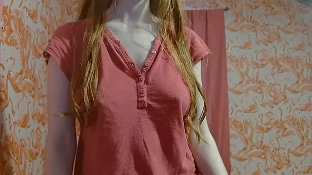 Snapshot of strawberrysmoothie chatting on September 2025 10:25:02 PM strawberrysmoothie online show from September 2025 10:25:02 PM