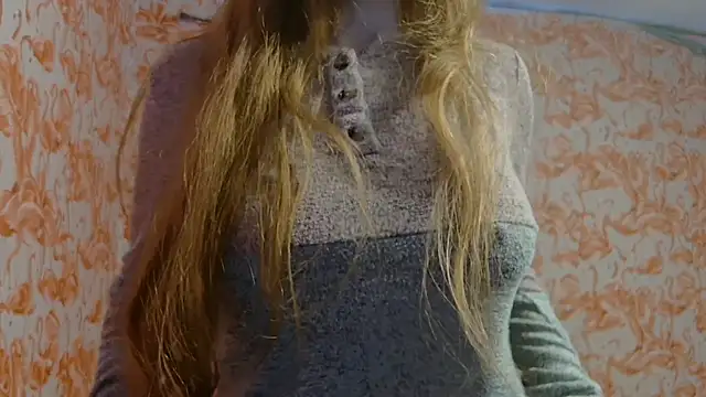 Snapshot of strawberrysmoothie chatting on February 2026 09:01:01 PM strawberrysmoothie online show from February 2026 09:01:01 PM