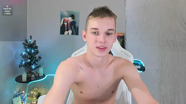 Snapshot of 4ever_dude chatting on January 2025 03:33:01 AM 4ever dude online show from January 2025 03:33:01 AM