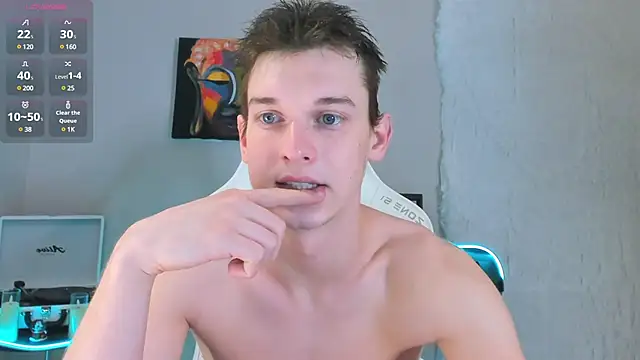 Snapshot of 4ever_dude chatting on February 2025 04:53:01 AM 4ever dude online show from February 2025 04:53:01 AM