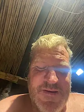 Snapshot of sexycouple109 chatting on December 2024 01:59:02 AM sexycouple109 online show from December 2024 01:59:02 AM