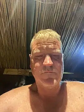 Snapshot of sexycouple109 chatting on February 2025 08:50:02 PM sexycouple109 online show from February 2025 08:50:02 PM