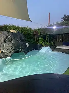 Snapshot of sexycouple109 chatting on February 2025 04:58:02 PM sexycouple109 online show from February 2025 04:58:02 PM