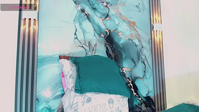 khiara moretti online show from February 2026 11:37:02 AM