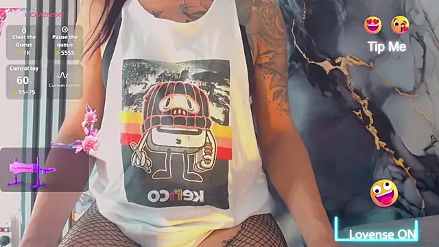 khiara moretti online show from April 2026 11:37:01 AM