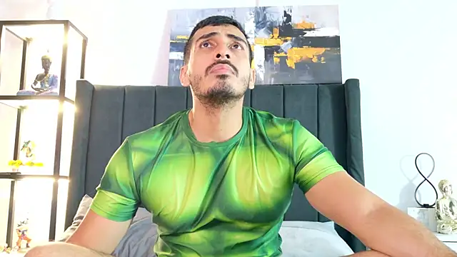 Snapshot of muscle_ares chatting on May 2026 11:24:02 PM muscle ares online show from May 2026 11:24:02 PM