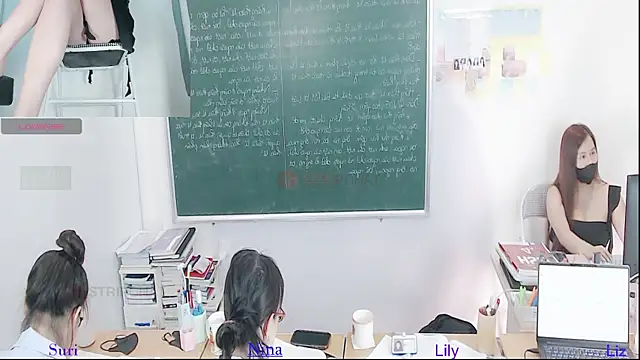 Snapshot of _Math_ chatting on May 2026 12:45:02 PM Math online show from May 2026 12:45:02 PM