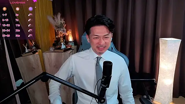 HARU-outdoor-x online show from December 2025 02:24:01 PM