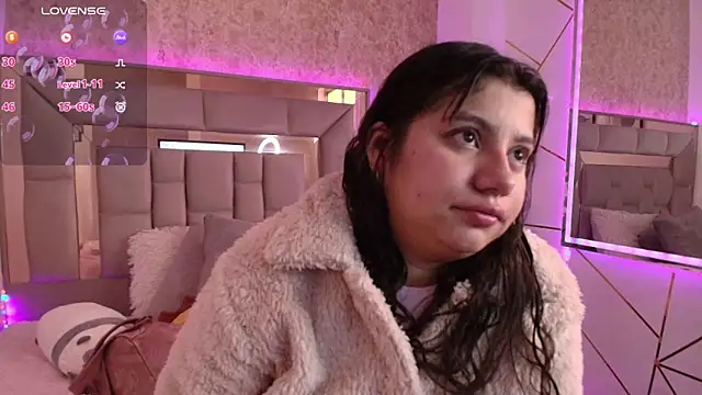 Snapshot of Miaa_Smiith1 chatting on January 2025 11:43:02 AM Miaa Smiith1 online show from January 2025 11:43:02 AM