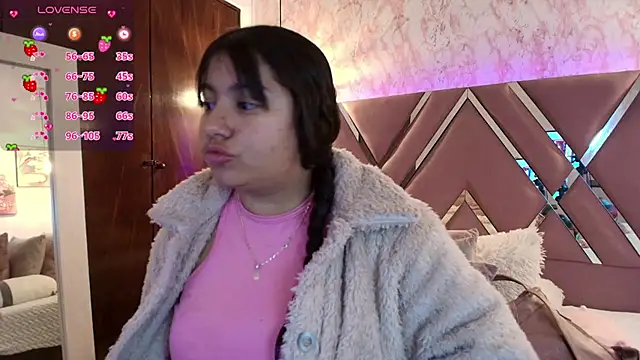 Snapshot of Miaa_Smiith1 chatting on February 2025 12:06:02 PM Miaa Smiith1 online show from February 2025 12:06:02 PM