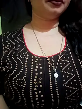 Snapshot of Jaanu_Jaanvi chatting on November 2025 07:46:02 PM Jaanu Jaanvi online show from November 2025 07:46:02 PM