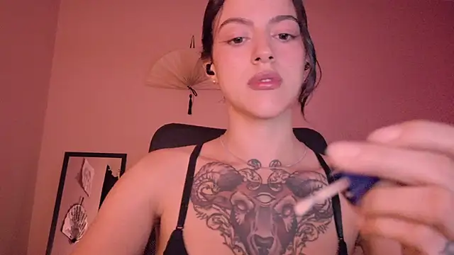 Snapshot of phoenix_xx chatting on June 2026 12:46:02 AM phoenix xx online show from June 2026 12:46:02 AM