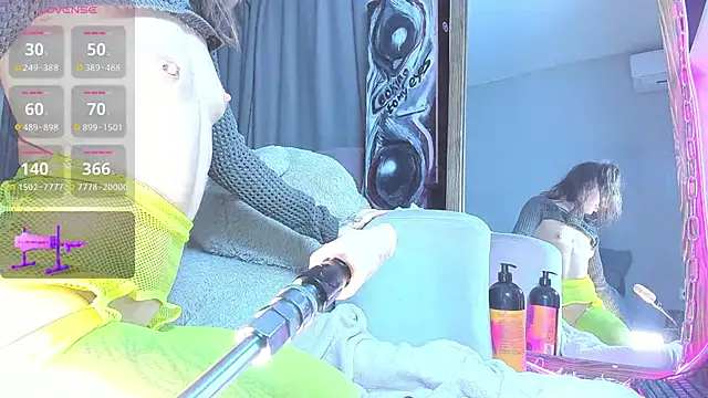 Snapshot of Jackie_Swann chatting on October 2025 03:58:02 AM Jackie Swann online show from October 2025 03:58:02 AM