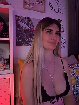 EvelynFrances online show from April 2026 06:02:02 PM