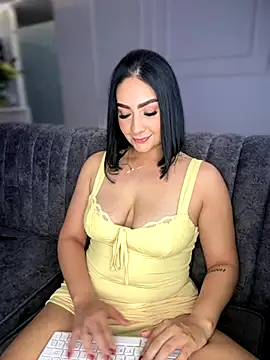 Snapshot of GabriellaFerrer chatting on September 2025 08:42:01 PM GabriellaFerrer online show from September 2025 08:42:01 PM