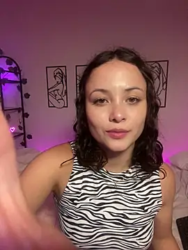 Snapshot of Megan_Rodrigo chatting on January 2025 01:26:02 AM Megan Rodrigo online show from January 2025 01:26:02 AM