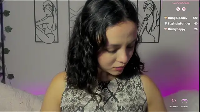 Snapshot of Megan_Rodrigo chatting on February 2025 11:58:02 PM Megan Rodrigo online show from February 2025 11:58:02 PM