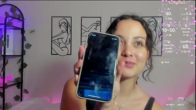 Snapshot of Megan_Rodrigo chatting on March 2025 07:17:02 PM Megan Rodrigo online show from March 2025 07:17:02 PM