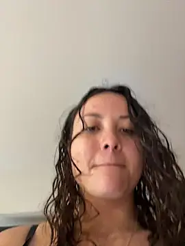 Snapshot of Megan_Rodrigo chatting on November 2025 04:52:02 PM Megan Rodrigo online show from November 2025 04:52:02 PM