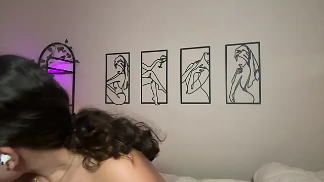 Snapshot of Megan_Rodrigo chatting on November 2025 07:02:02 PM Megan Rodrigo online show from November 2025 07:02:02 PM