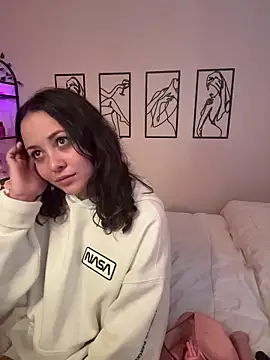 Snapshot of Megan_Rodrigo chatting on November 2025 07:46:02 PM Megan Rodrigo online show from November 2025 07:46:02 PM