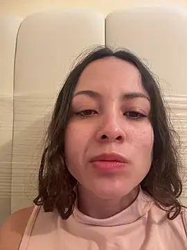 Megan Rodrigo online show from April 2026 12:16:02 PM